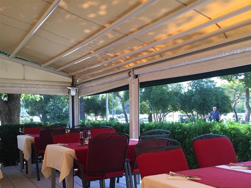 Hotel Трогір Екстер'єр фото